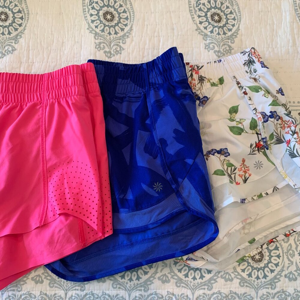 Athleta | Mesh Racer Run Shorts 4” - Picture 9 of 9